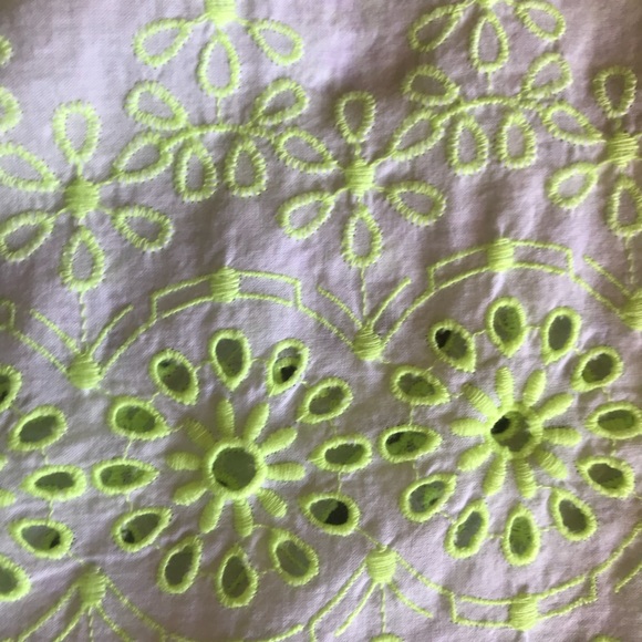 👑CROWN & IVY-Off Shoulder or On - Picture 2 of 8